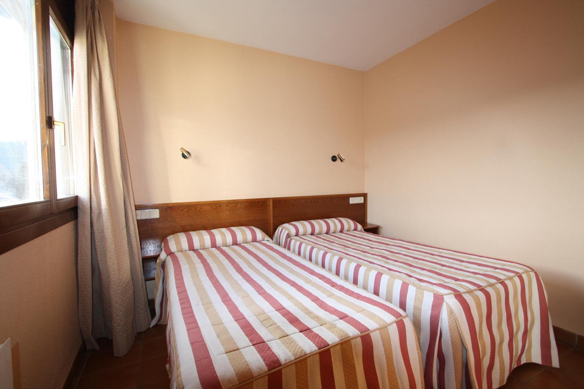 Apart-Hotel Selva Nevada La Virgen de la Vega Eksteriør billede